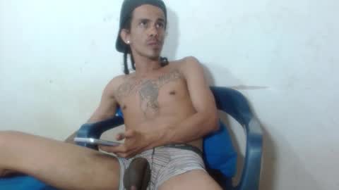 Snapshot of hot_and_complacent chatting on 01/16/26, 12:47 Private open online show from 01/16/26, 12:47