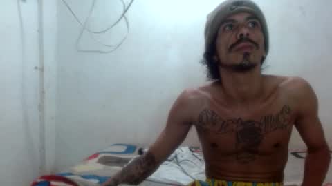 Snapshot of hot_and_complacent chatting on 02/14/26, 07:32 Private open online show from 02/14/26, 07:32