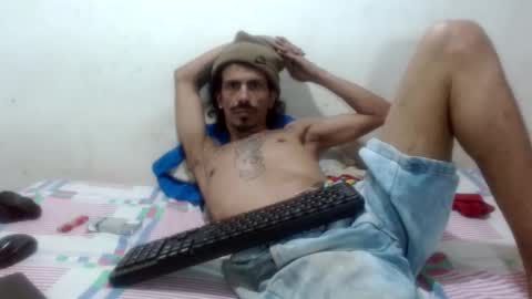 Snapshot of hot_and_complacent chatting on 02/20/26, 01:35 Private open online show from 02/20/26, 01:35