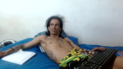 Snapshot of hot_and_complacent chatting on 03/03/26, 03:01 Private open online show from 03/03/26, 03:01