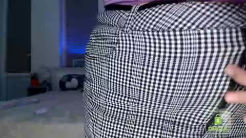 Lila online show from 11/08/25, 03:01