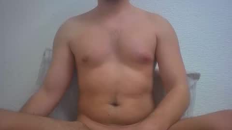 Snapshot of hot_ass_tee chatting on 03/08/25, 06:05 h online show from 03/08/25, 06:05