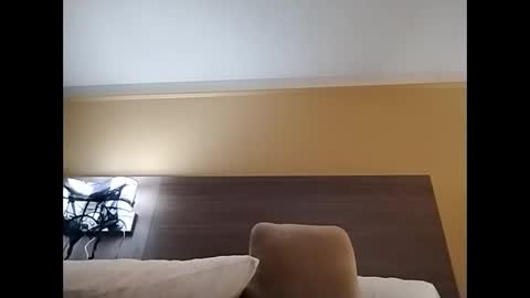 Snapshot of hot_bambi_and_hung_beast chatting on 12/10/24, 05:22 hot_bambi_and_hung_beast online show from 12/10/24, 05:22