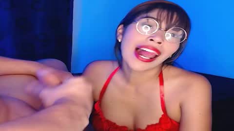 Snapshot of hot_boy_2027 chatting on 04/18/26, 07:58 hot_boy_2027 online show from 04/18/26, 07:58