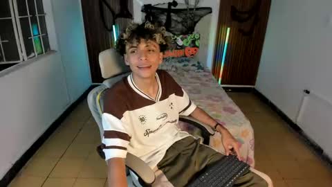 hot bunny online show from 11/02/25, 12:57