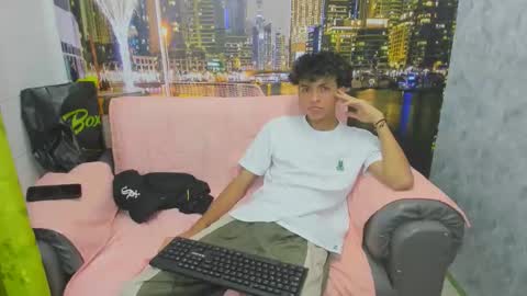 hot bunny online show from 12/20/25, 01:07