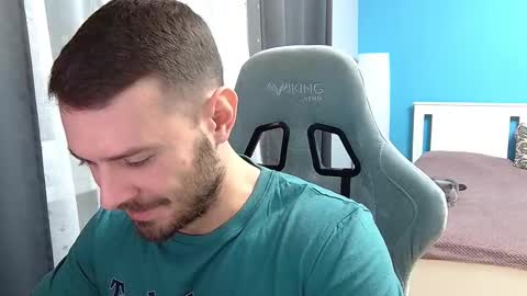 hot_cap_77 online show from 02/02/26, 06:39