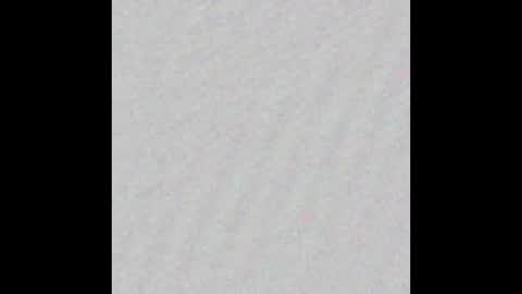 Snapshot of hot_chill__ chatting on 12/23/24, 06:58 LiluCaroline online show from 12/23/24, 06:58