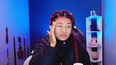 Snapshot of hot_chocolate_4u chatting on 12/03/25, 12:14 hot chocolate 4u online show from 12/03/25, 12:14