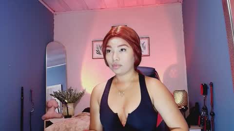 Snapshot of hot_chocolate_4u chatting on 02/05/26, 01:05 hot chocolate 4u online show from 02/05/26, 01:05