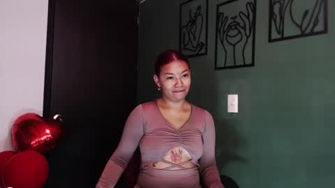 Snapshot of hot_chocolate_4u chatting on 03/09/26, 01:37 hot chocolate 4u online show from 03/09/26, 01:37