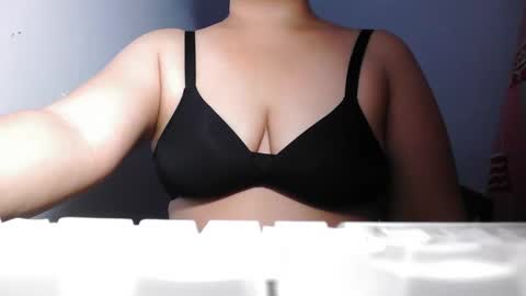 ana online show from 10/19/25, 11:11