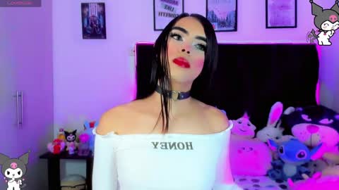 Snapshot of hot_eyes16 chatting on 04/07/26, 01:28 Valens online show from 04/07/26, 01:28