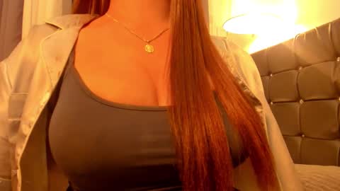 Snapshot of hot_fucking_lee chatting on 03/09/26, 08:18 kelly lee online show from 03/09/26, 08:18