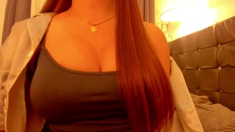 Snapshot of hot_fucking_lee chatting on 03/23/26, 06:28 kelly lee online show from 03/23/26, 06:28