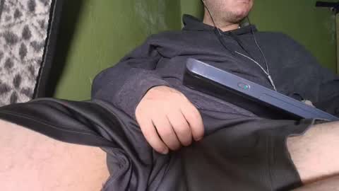 Snapshot of hot_guy36 chatting on 01/10/26, 03:41 hot_guy36 online show from 01/10/26, 03:41