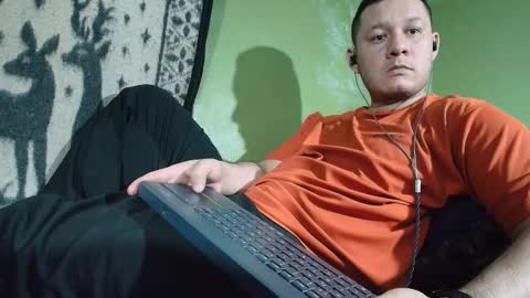 Snapshot of hot_guy36 chatting on 02/18/26, 01:56 hot_guy36 online show from 02/18/26, 01:56