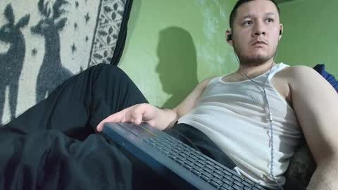 Snapshot of hot_guy36 chatting on 02/21/26, 01:50 hot_guy36 online show from 02/21/26, 01:50