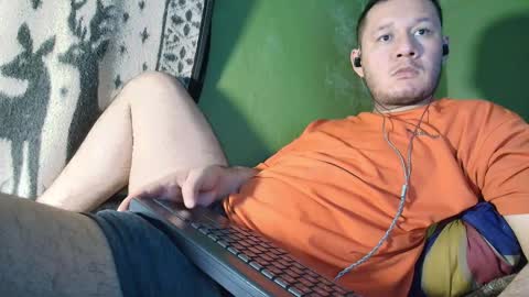 Snapshot of hot_guy36 chatting on 02/22/26, 03:40 hot_guy36 online show from 02/22/26, 03:40
