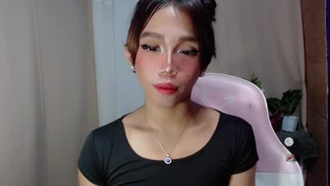 Khianna online show from 05/03/26, 02:01