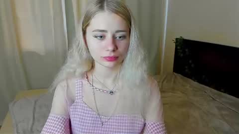 Snapshot of hot_kittie_hot chatting on 06/21/26, 08:28 hot_kittie_hot online show from 06/21/26, 08:28