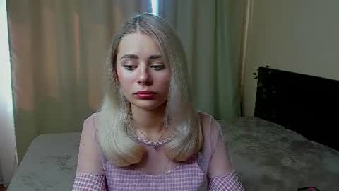 Snapshot of hot_kittie_hot chatting on 07/13/26, 08:17 hot_kittie_hot online show from 07/13/26, 08:17