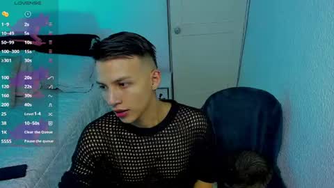 Alejandro online show from 05/23/26, 01:44