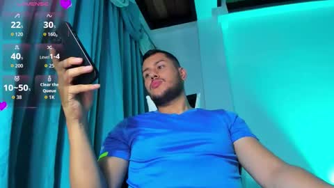 Snapshot of hot_latino_boy_ chatting on 02/28/26, 06:25 Alejandro online show from 02/28/26, 06:25