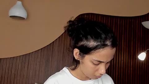 Alana online show from 12/04/24, 09:35