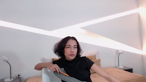 Alana online show from 12/11/24, 11:43