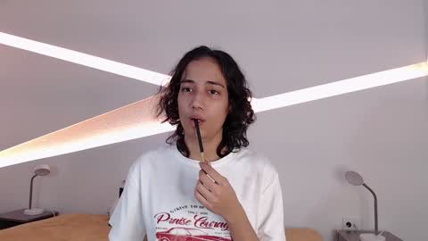 Alana online show from 12/22/24, 08:36