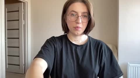 Lina online show from 12/13/24, 10:30