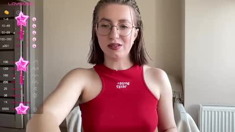 Lina online show from 02/13/25, 12:43