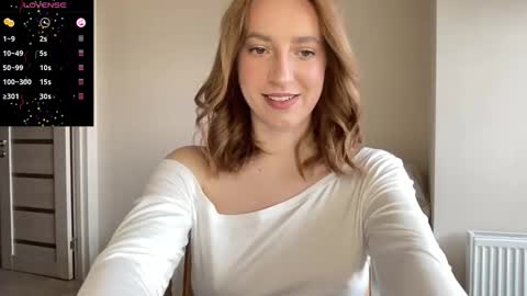 Lina online show from 10/07/25, 11:07