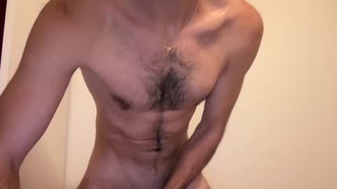 Snapshot of hot_men_athlete chatting on 11/02/25, 03:36 hot_men_athlete online show from 11/02/25, 03:36