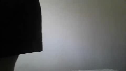 Snapshot of hot_milkshak3 chatting on 02/26/25, 02:46 Juanga online show from 02/26/25, 02:46