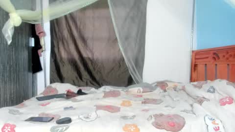 hot_moxie online show from 10/20/25, 03:29