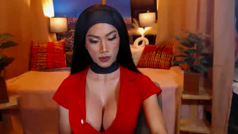 Snapshot of hot_pleasure_cock chatting on 06/03/26, 04:56 Julli Anna online show from 06/03/26, 04:56