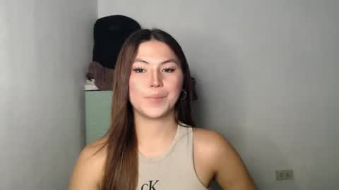 Snapshot of hot_precious_nikki chatting on 04/13/26, 02:55 Nikki online show from 04/13/26, 02:55
