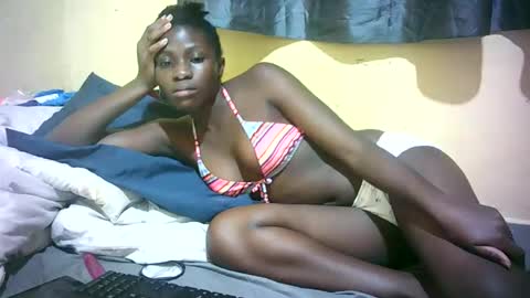Snapshot of hot_pussy776984 chatting on 05/02/26, 01:16 Neddy online show from 05/02/26, 01:16