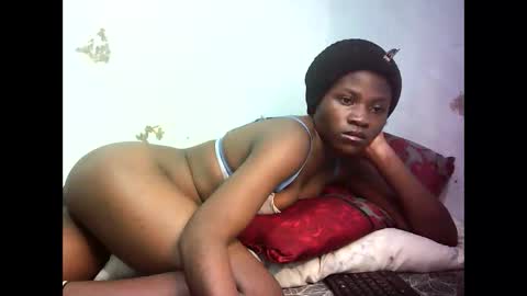 Snapshot of hot_pussy776984 chatting on 06/04/26, 06:47 Neddy online show from 06/04/26, 06:47