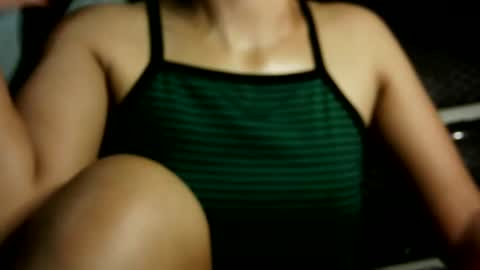 hot_quin11 online show from 02/04/25, 07:07