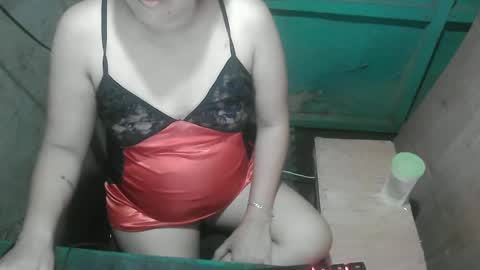 hot_quin11 online show from 03/03/25, 02:15