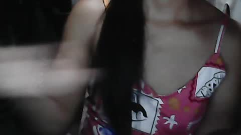 hot_quin11 online show from 06/19/26, 08:23