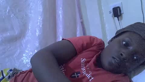 RAYLAH online show from 04/27/26, 06:11