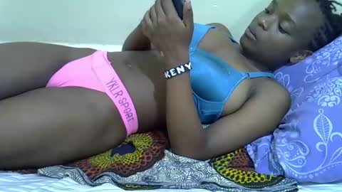 Snapshot of hot_rinah chatting on 05/04/26, 01:12 Hot rinah online show from 05/04/26, 01:12