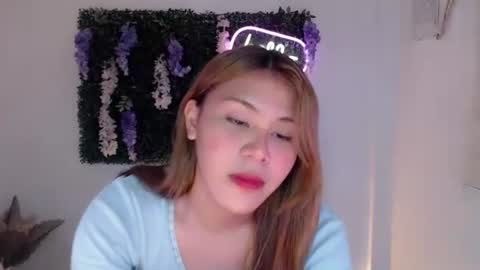 Selena online show from 03/04/25, 08:05