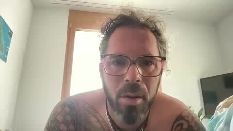 Snapshot of hot_sex83 chatting on 01/19/26, 08:18 letmedoo2 online show from 01/19/26, 08:18