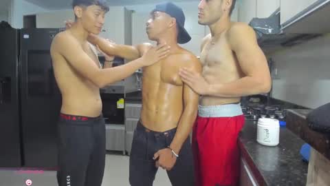 Snapshot of hot_sexmature chatting on 09/27/25, 11:10 Vanesa Oliver and Andrew online show from 09/27/25, 11:10