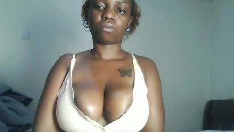 Snapshot of hot_sexxy_baby chatting on 07/07/26, 03:53 hot_sexxy_baby online show from 07/07/26, 03:53